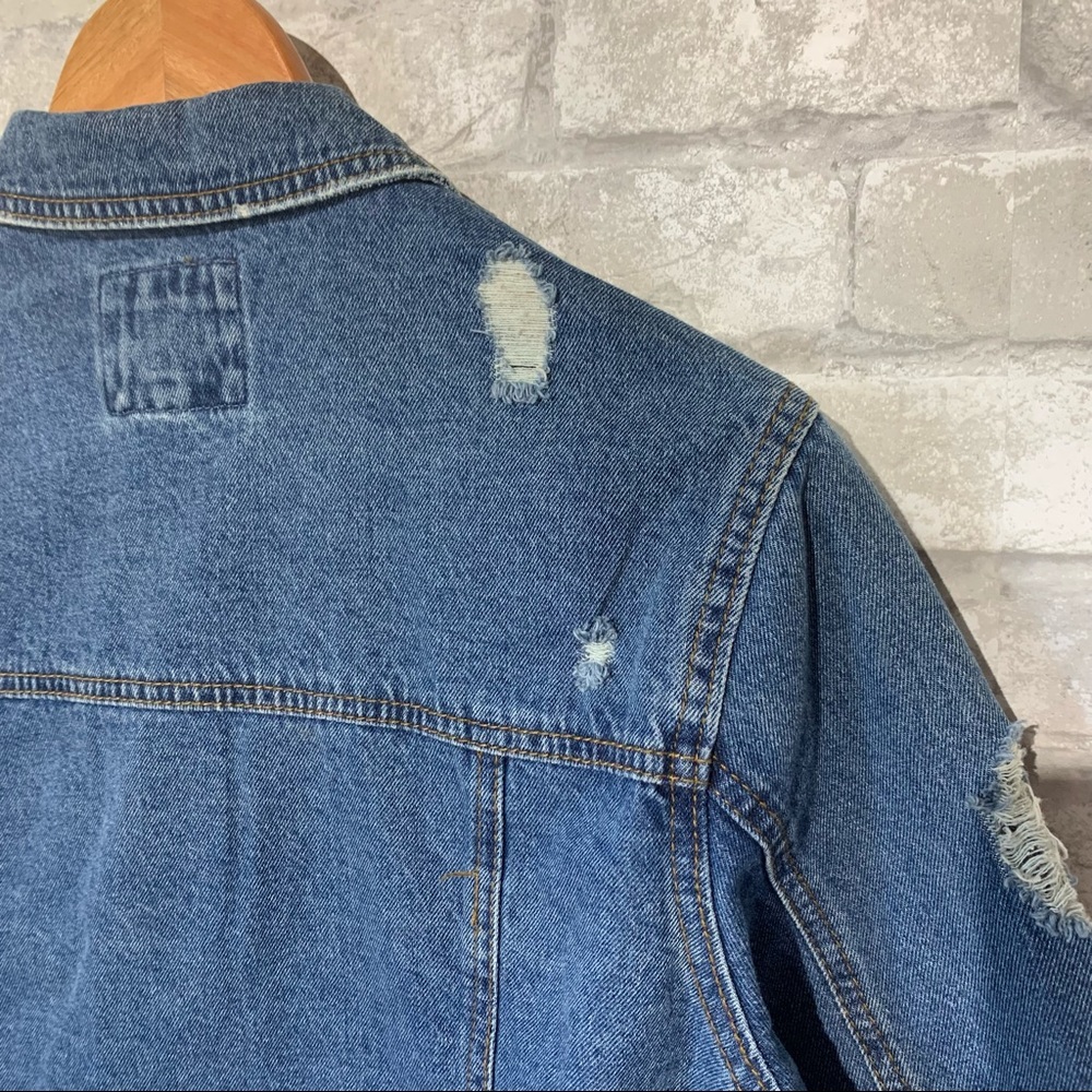WAX JEAN. DENIM JACKET. FLORAL EMBROIDERY. 100% COTTON. MEDIUM WASH. SZ MEDIUM - Picture 8 of 11